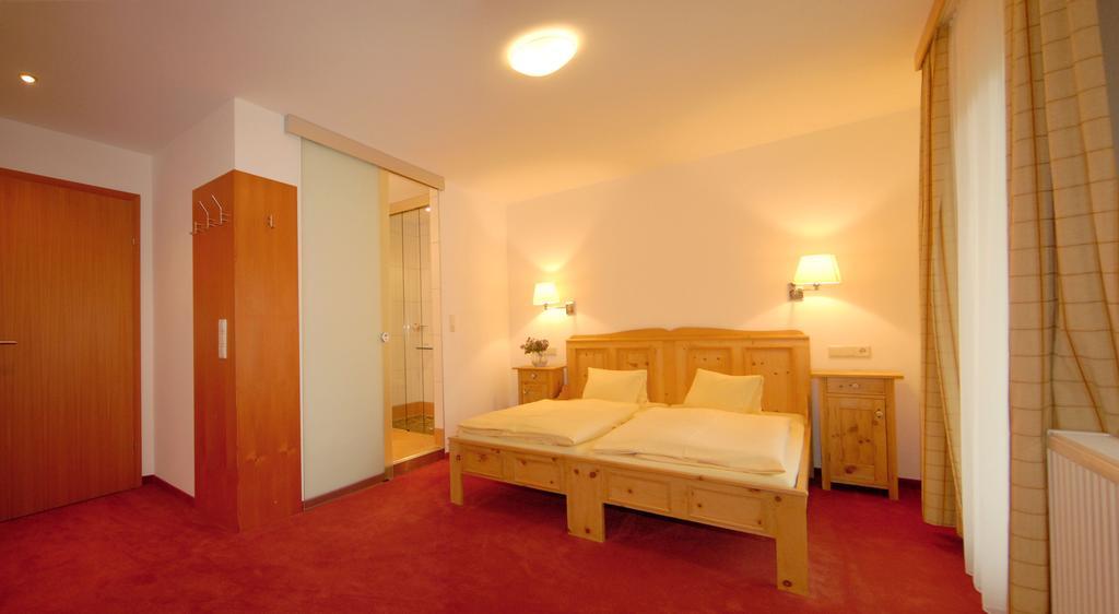 Landhotel Kielhuberhof Ramsau am Dachstein Bilik gambar