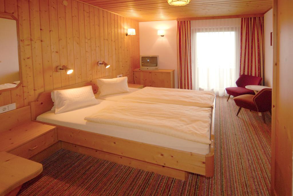 Landhotel Kielhuberhof Ramsau am Dachstein Bilik gambar